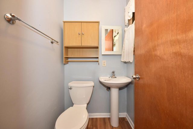 2964 104th STREET, West Allis, WI 53227