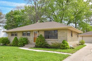2964 104th STREET, West Allis, WI 53227