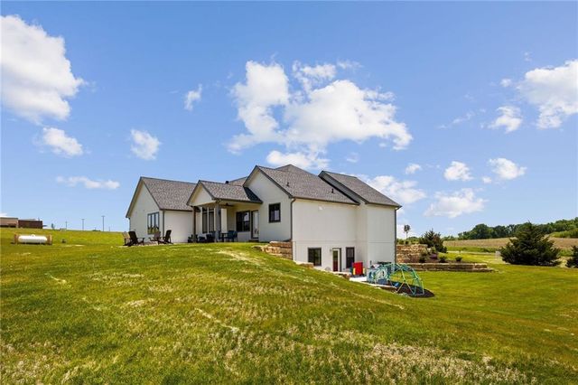 18068 Stillwell Road, Linwood, KS 66012