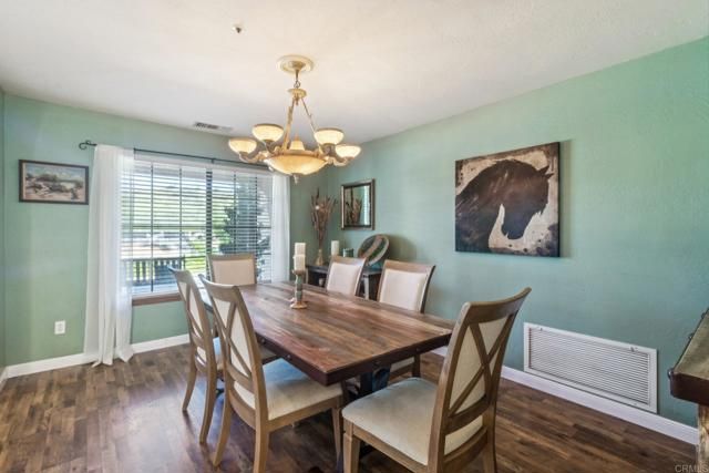 29950 Robbie Ln, Vista, CA 92084