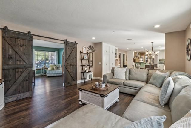 29950 Robbie Ln, Vista, CA 92084