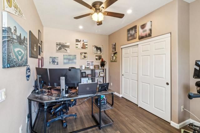 29950 Robbie Ln, Vista, CA 92084