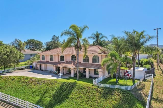 29950 Robbie Ln, Vista, CA 92084