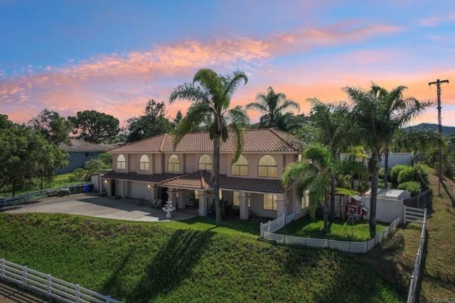 29950 Robbie Ln, Vista, CA 92084