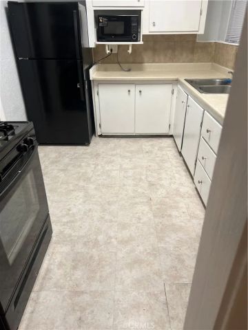 201 E 31st, Los Angeles, CA 90011