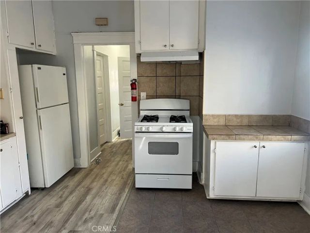 201 E 31st, Los Angeles, CA 90011
