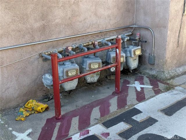 201 E 31st, Los Angeles, CA 90011