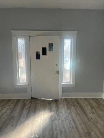 201 E 31st, Los Angeles, CA 90011