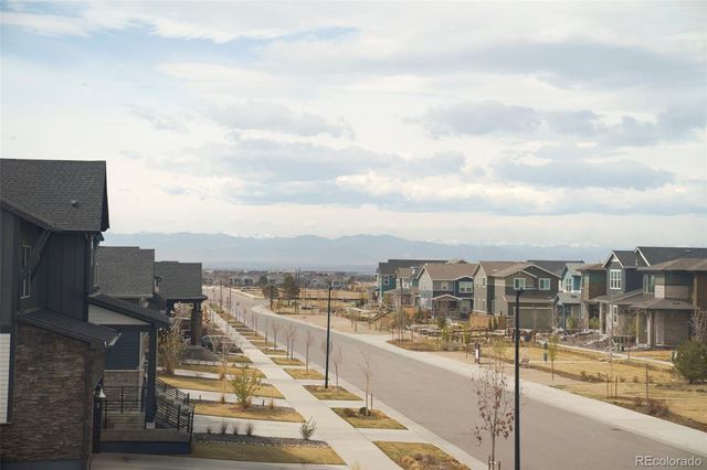 21208 E 63rd Avenue, Aurora, CO 80019