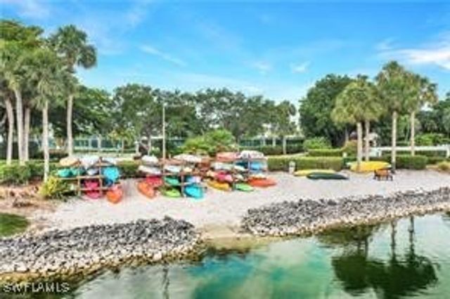 2861 Citrus Lake DR L201, Naples, FL 34109