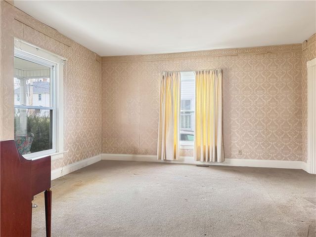 542 S Walnut Street, Urbana, OH 43078