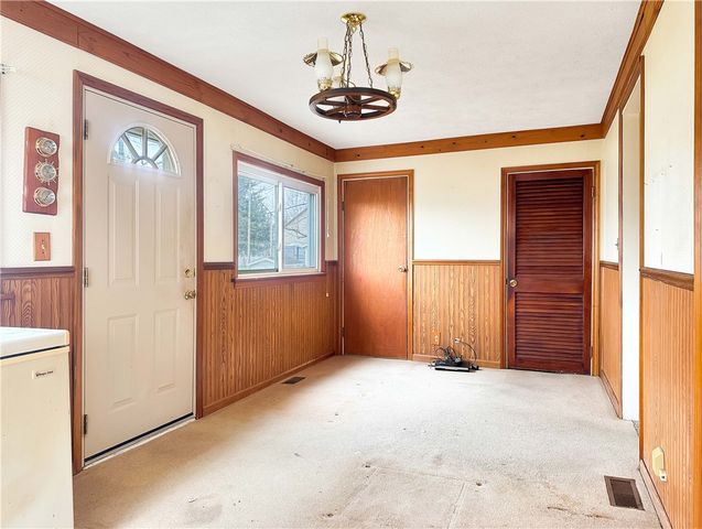 542 S Walnut Street, Urbana, OH 43078