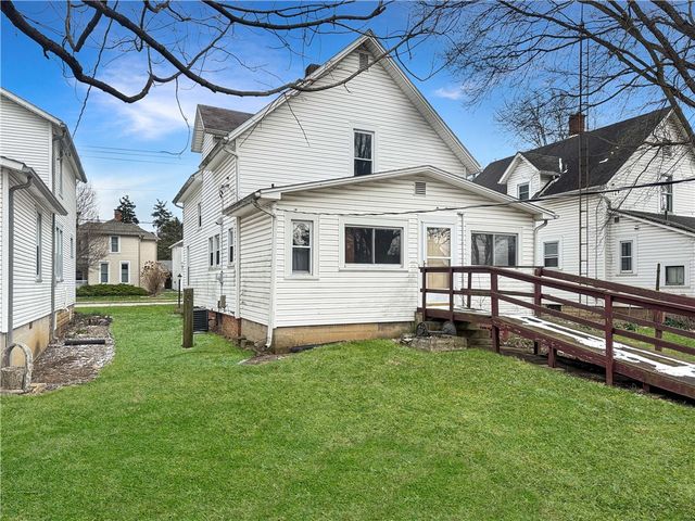542 S Walnut Street, Urbana, OH 43078
