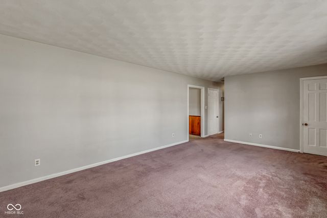 2215 Albany Street, Beech Grove, IN 46107