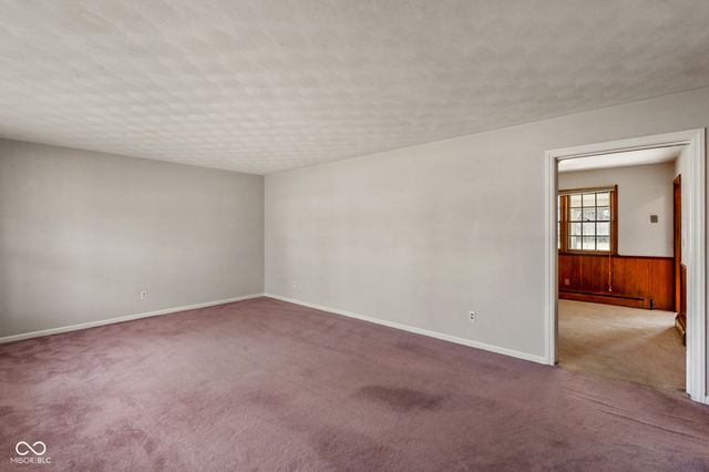 2215 Albany Street, Beech Grove, IN 46107