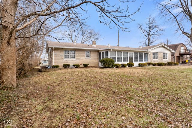 2215 Albany Street, Beech Grove, IN 46107