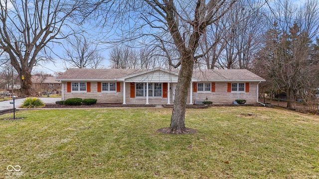 2215 Albany Street, Beech Grove, IN 46107