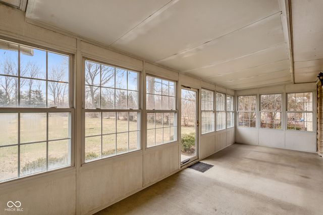 2215 Albany Street, Beech Grove, IN 46107