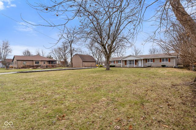 2215 Albany Street, Beech Grove, IN 46107