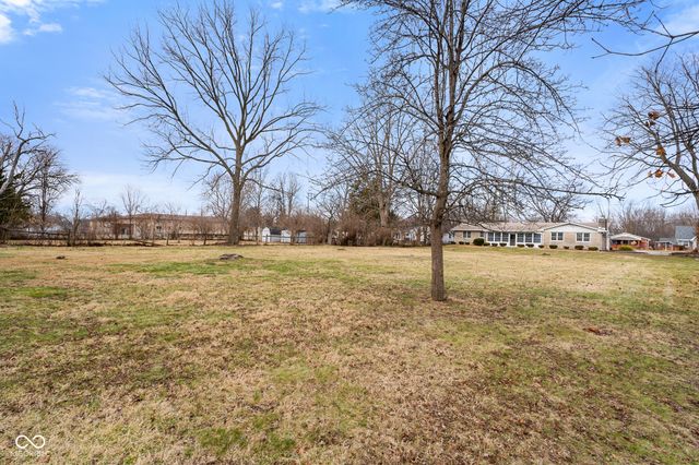 2215 Albany Street, Beech Grove, IN 46107