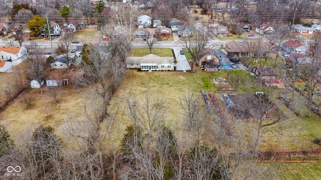 2215 Albany Street, Beech Grove, IN 46107