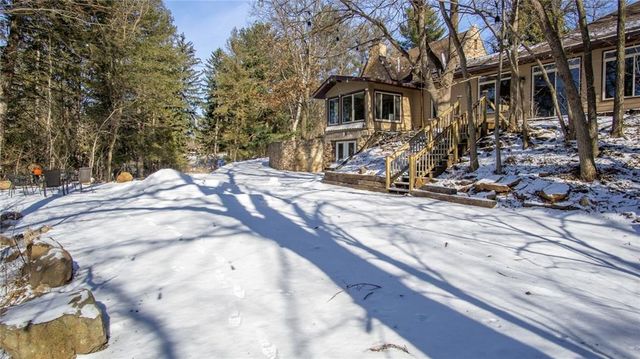 3701 E Clairemont Avenue, Eau Claire, WI 54701