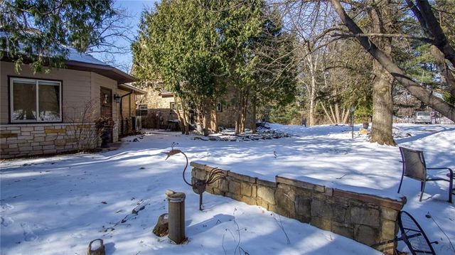 3701 E Clairemont Avenue, Eau Claire, WI 54701