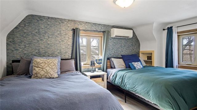 3701 E Clairemont Avenue, Eau Claire, WI 54701