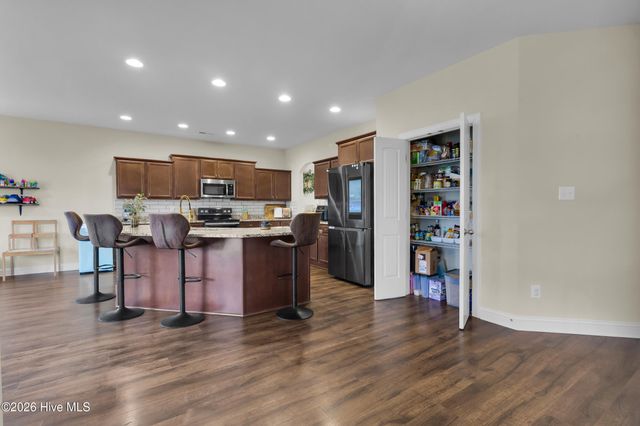 1004 Spot Circle, New Bern, NC 28562