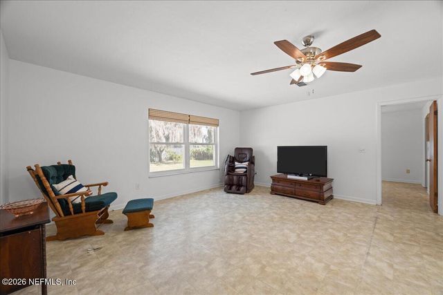 986 STATE ROAD 20, Interlachen, FL 32148