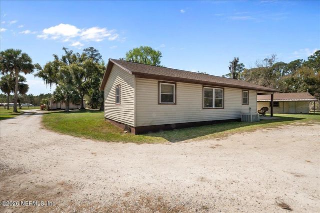 986 STATE ROAD 20, Interlachen, FL 32148