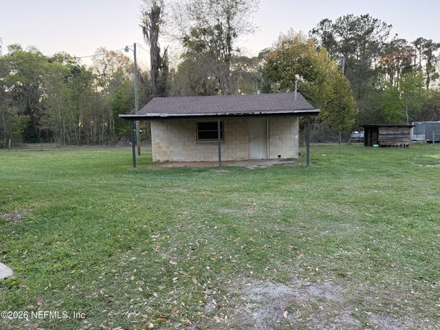 986 STATE ROAD 20, Interlachen, FL 32148
