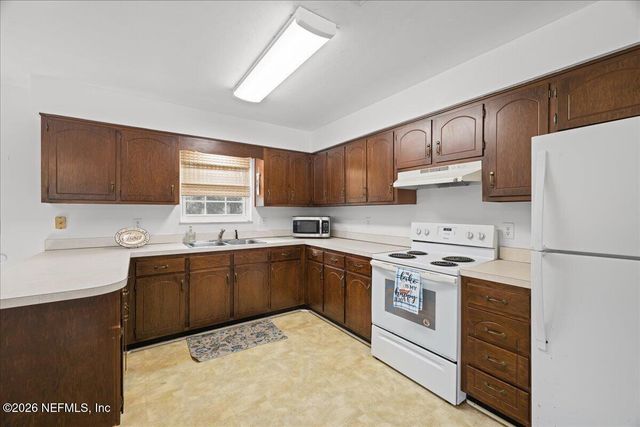 986 STATE ROAD 20, Interlachen, FL 32148