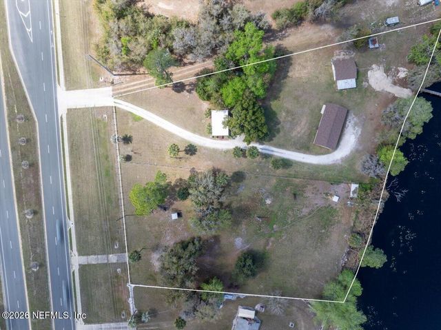 986 STATE ROAD 20, Interlachen, FL 32148