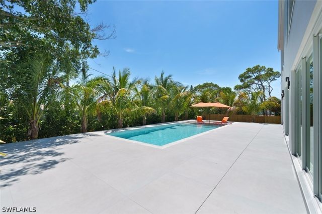 1135 Bluebird AVE, Marco Island, FL 34145