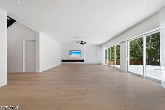 1135 Bluebird AVE, Marco Island, FL 34145