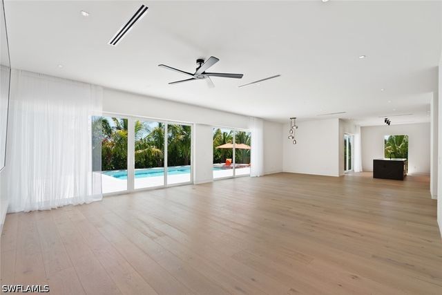 1135 Bluebird AVE, Marco Island, FL 34145