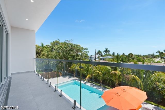 1135 Bluebird AVE, Marco Island, FL 34145