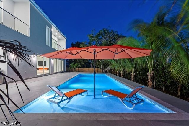 1135 Bluebird AVE, Marco Island, FL 34145