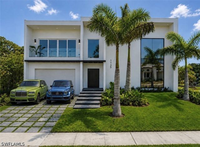 1135 Bluebird AVE, Marco Island, FL 34145