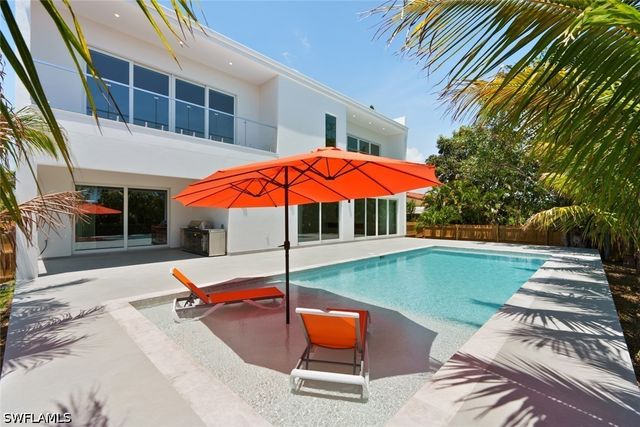 1135 Bluebird AVE, Marco Island, FL 34145