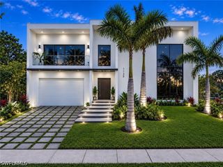 1135 Bluebird AVE, Marco Island, FL 34145