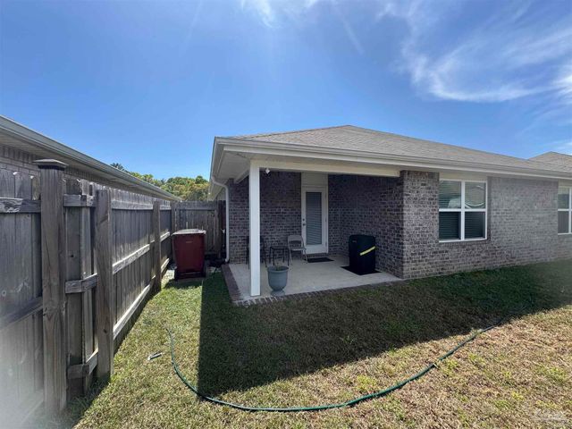 6414 Churchill Cir, Milton, FL 32583