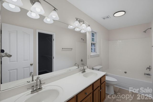 6408 Spanish Moss Lane, Charlotte, NC 28262
