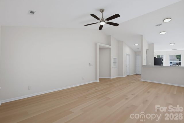 6408 Spanish Moss Lane, Charlotte, NC 28262