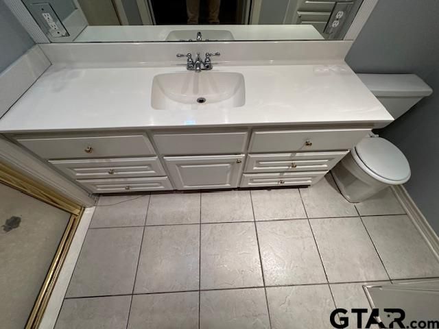 300 Robert E Lee Dr, Tyler, TX 75703