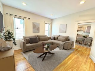 19 Thornton St 2L, Revere, MA 02151
