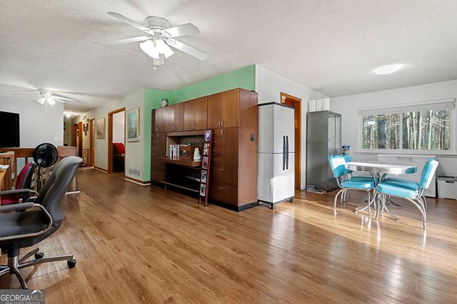 134 Hidden Valley Road, Fayetteville, GA 30214