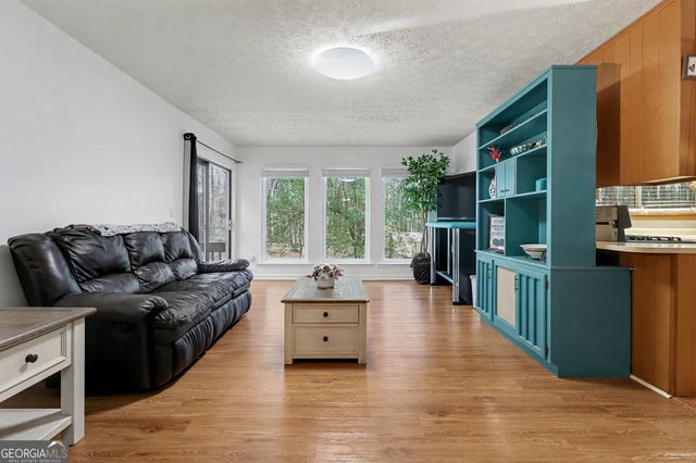 134 Hidden Valley Road, Fayetteville, GA 30214