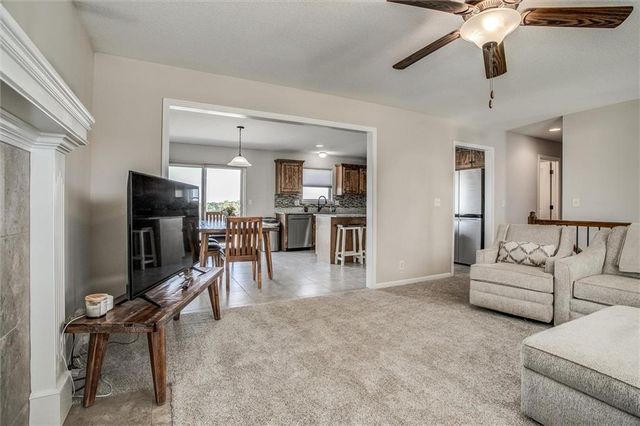 420 Sunflower Drive, Raymore, MO 64083